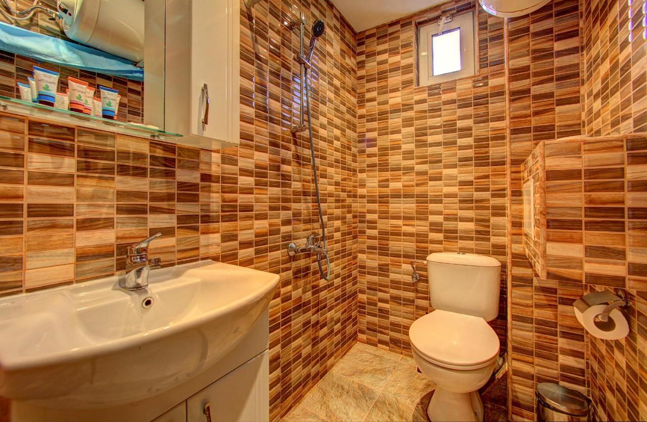 1Bd Nest In The Heart Of A Traditional Sofia Esterno foto